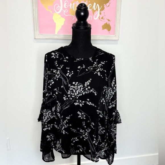 Cloud Chaser Sheer Black Floral Blouse with Tie Sleeves (L) - Picture 2 of 7